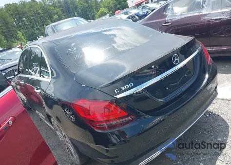 2020 Mercedes-Benz C 300 из США, поврежденный, VIN 55SWF8DB3LU432363